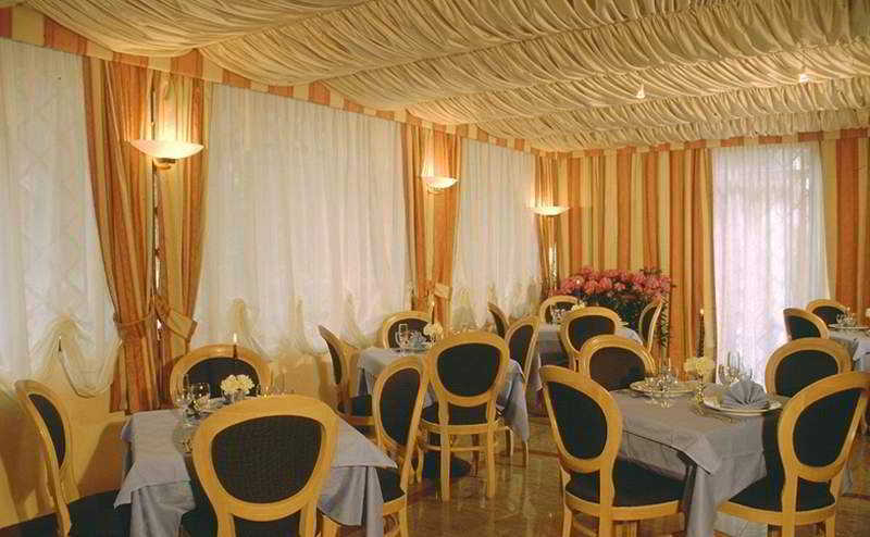 Park Hotel Dei Massimi Řím Restaurace fotografie